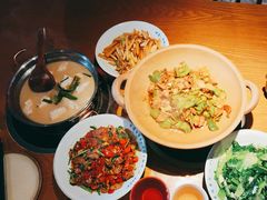 -吃饭皇帝大·土家民族菜(武陵源店)