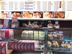 面包甜点陈列柜-国际饭店·帆声西饼屋(黄河路店)