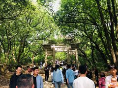 景点-灵岩山风景区