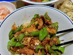 -李与白包子铺(桐梓林店)