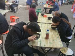 -华山路小碗驴肉汤(龙鳞路店)