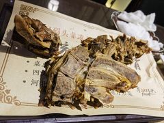 -东口码头·烧鸽子·鱼头泡饼·地方菜(金鹰悦城店)