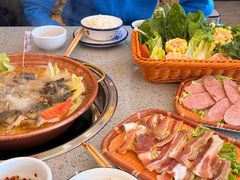 -阿婆情腊排骨火锅(金虹路店)