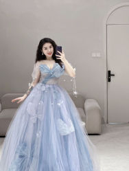 -莫小姐婚纱
