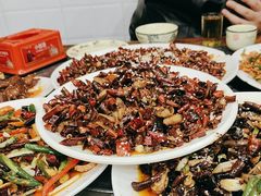 -江湖黑大兔(杨家坪店)