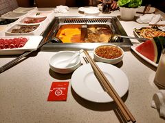 -海底捞火锅鲜切牛肉主题店(长寿路店)