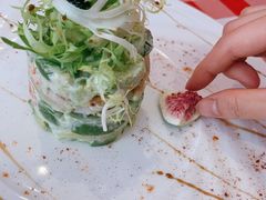 牛油果鲜虾沙拉-卡本妮法餐厅·北京和平宾馆