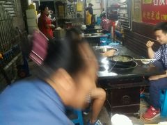 -石灰市毛记烧鸡公(解放碑店)