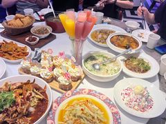 -巴特餐饮6加1音乐餐吧·新疆菜