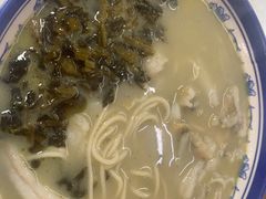 -明呈黄鱼面馆(斜土路店)