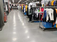 -上品折扣(回龙观店)