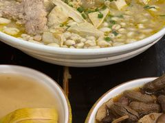 清蒸咸蛋目鱼臭豆腐猪脑-绍兴名菜馆(可乐路店)