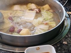-一席地·本地鸡窝·杭帮鸡火锅(萧山银隆百货店)