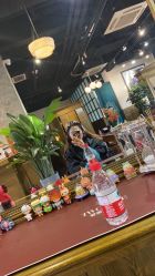 -TWOFACE 双面理发馆