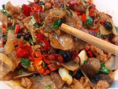 -有红鸡毛店·川菜(建设路店)