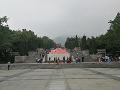 烈士陵园-红岩魂陈列馆