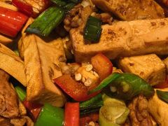 -霸蛮湖南菜·牛肉粉(荣京西街店)