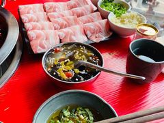 -谭鸭血老火锅(漳州路店)