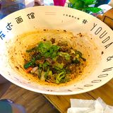 初代网红店的镇店之宝是老板娘