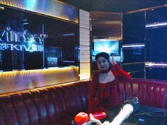 -温莎KTV(珠江路店)