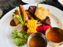 -OLD TREE老树咖啡·西餐厅(台山人工湖店)