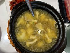 虫草花生态草鸡砂锅-老苏州芳和园茶酒楼  传统苏帮菜(观前店)