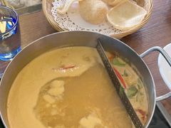 -樾餐厅泰式海鲜火锅(民歌湖店)