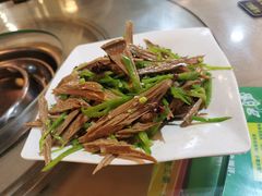 -都江堰石锅鱼