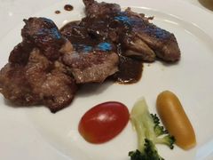 -阪尚皇·原切牛排·烤肉火锅自助(北京路店)