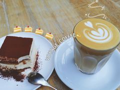 拿铁-VOYAGE COFFEE(北锣鼓巷店)