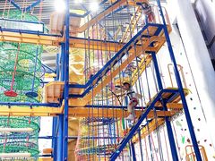 -山之巅攀岩馆(太古城店)