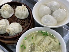 -绿杨馄饨临顿路店