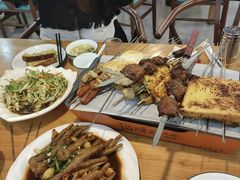 -亿牌牌东北烧烤(怀特店)