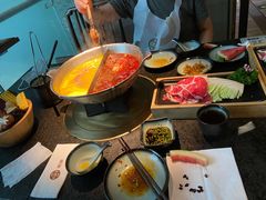 -湊湊火锅·茶憩(新中关购物中心店)