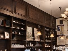 -良友书坊(安徽路店)