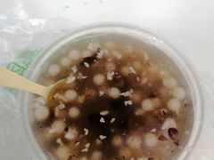 -芳婆糕团店(王府大街店)