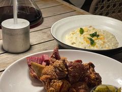 -MONICH牛排融合餐厅(和义大道购物中心店)