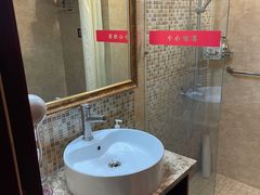 -花水湾第一村温泉大酒店