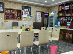-馋虫重庆火锅(玉林南街店)