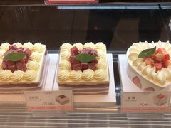 -罗森尼娜(解放西路店)