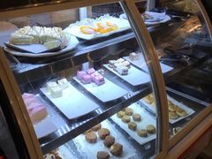 -好伦哥(温都水城店)