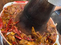 鸡肉锅-超越炭火牛蛙火锅鸡(河东店)