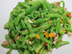 -聚鑫朋酸菜肥肠(文艺路口店)