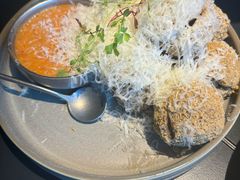 -Ameigo梅果·云贵川bistro(长宁来福士店)