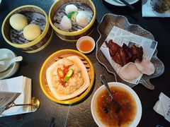 -蝴蝶里·粤菜·点心(滨江龙湖店)