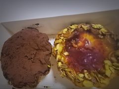 -HOT CRUSH趁热集合·现烤面包(环球港店)