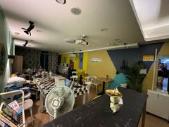 -福满满欢阁国际青年旅舍(深圳福田岗厦地铁站店)