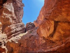 -天山神秘大峡谷