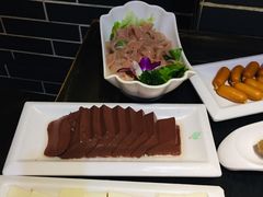 -怡品川宇火锅(宝立方店)