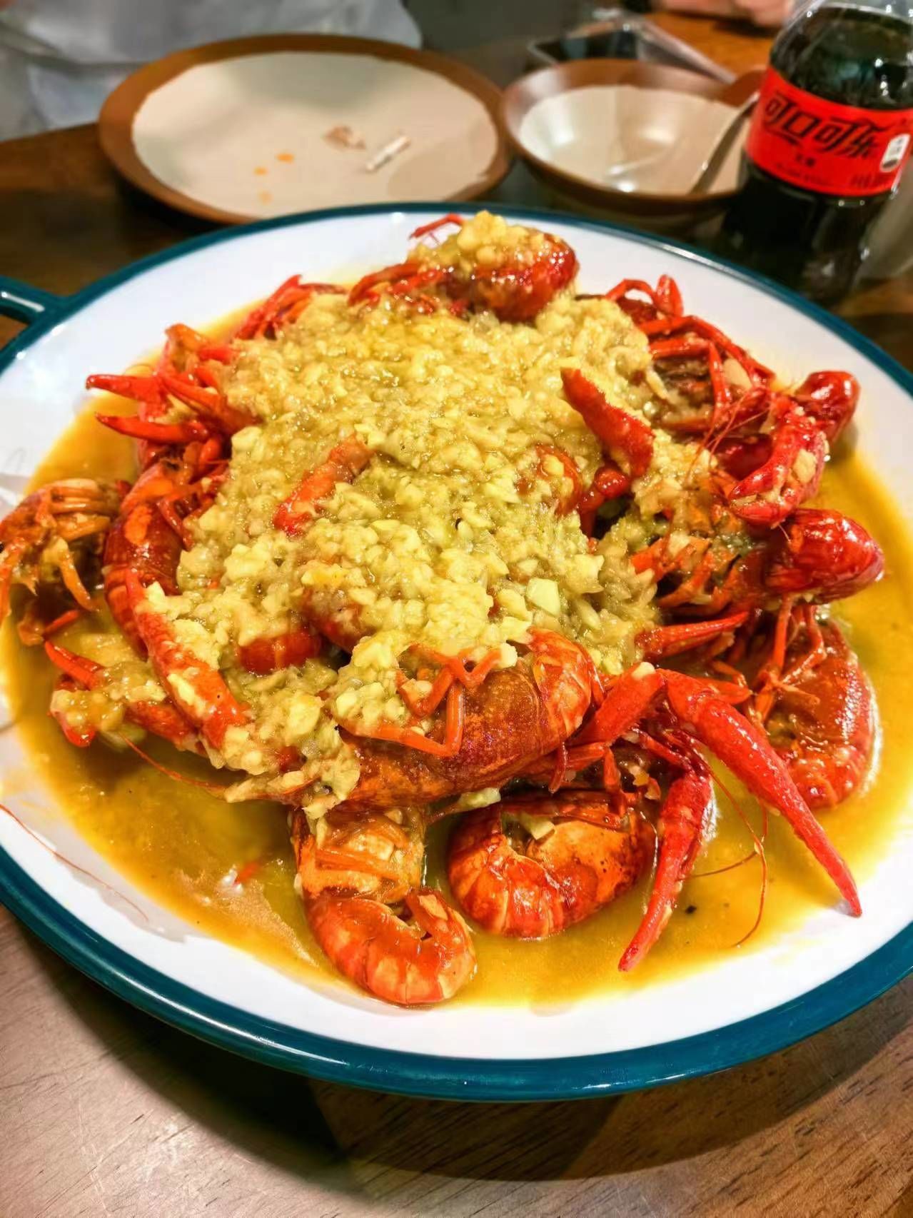 套餐,已经不能用超值来形容了.金汤蒜泥龙虾味道够足